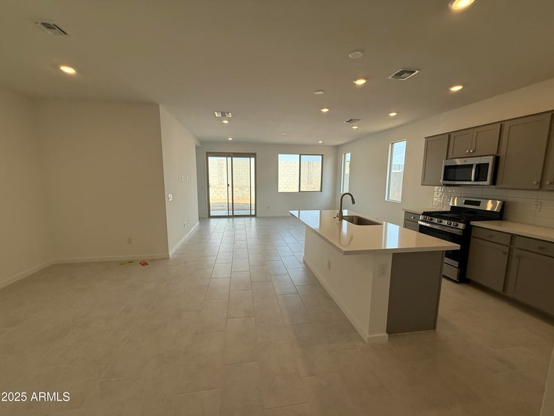20740 224th Ave, Surprise, AZ 85387