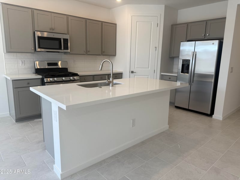 20740 N 224th Ave, Surprise, AZ 85387