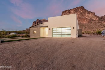 2075 Holmes Rd, Apache Junction, AZ 85119