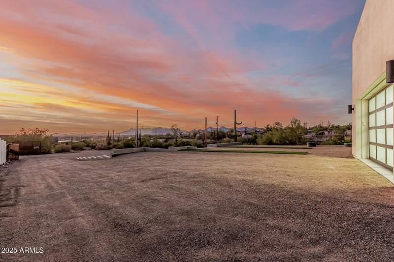 2075 Holmes Rd, Apache Junction, AZ 85119