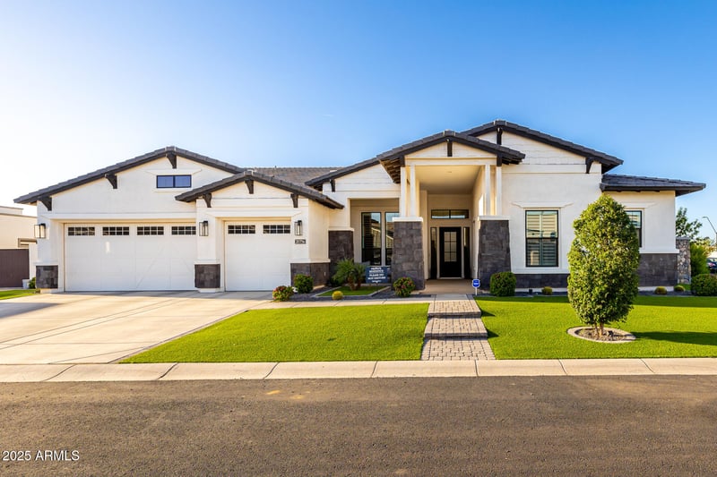 20756 Indiana Ave, Queen Creek, AZ 85142