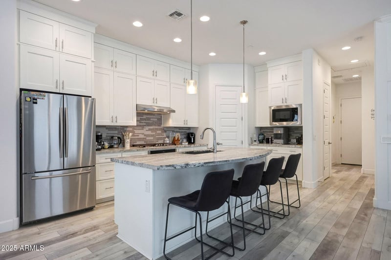 20756 W Medlock Dr, Buckeye, AZ 85396