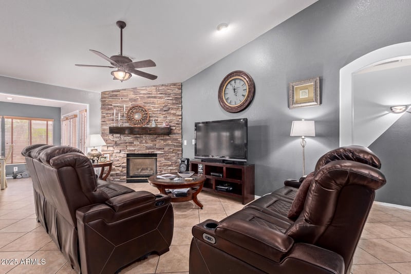 20769 106th Ln, Peoria, AZ 85382