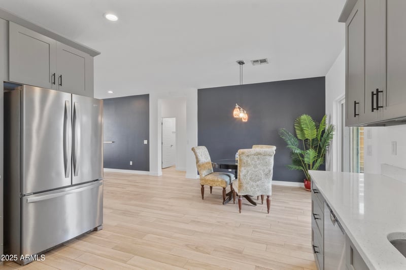 2077 Maria Ct, San Tan Valley, AZ 85144