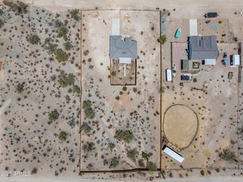 2077 Maria Ct, San Tan Valley, AZ 85144
