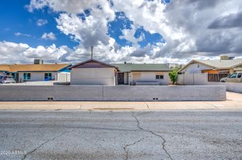 2077 W Hidalgo Ave, Phoenix, AZ 85041