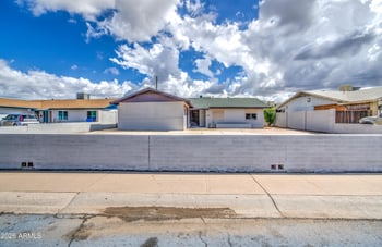 2077 W Hidalgo Ave, Phoenix, AZ 85041