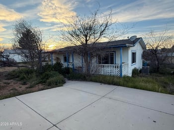 20790 Marble Canyon Way, Mayer, AZ 86333