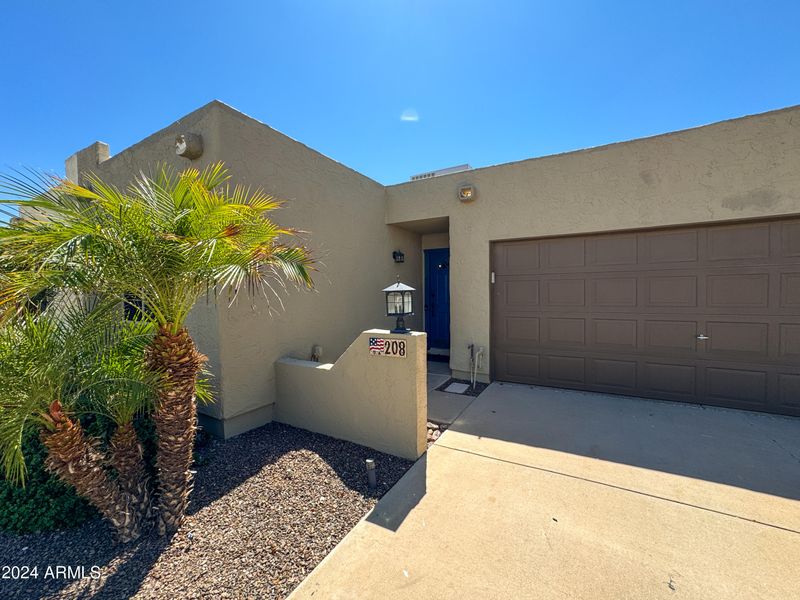 208 S Serrano Dr, Litchfield Park, AZ 85340