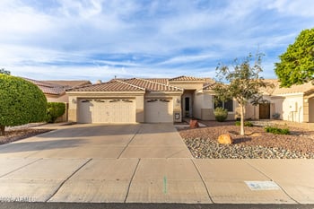 208 Smoke Tree Rd, Gilbert, AZ 85233