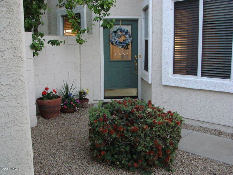 2080 E Huron Ct, Gilbert, AZ 85234