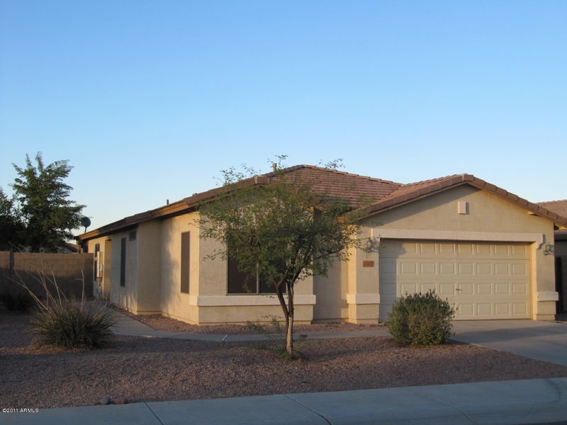 2080 W Hayden Peak Dr, San Tan Valley, AZ 85144