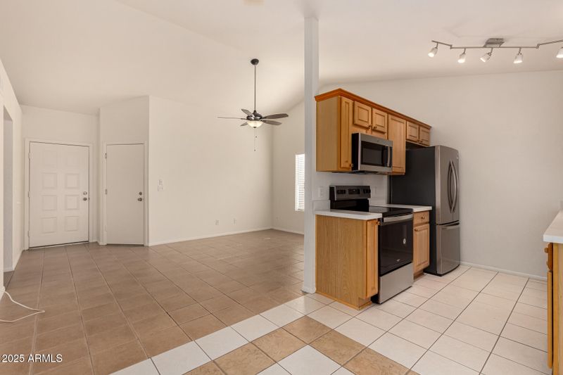 20806 N 30th Dr, Phoenix, AZ 85027