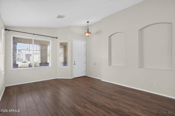20808 N 70th Dr, Glendale, AZ 85308