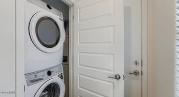 2081 Roselle Ave, Apache Junction, AZ 85120