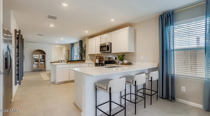 2081 Roselle Ave, Apache Junction, AZ 85120