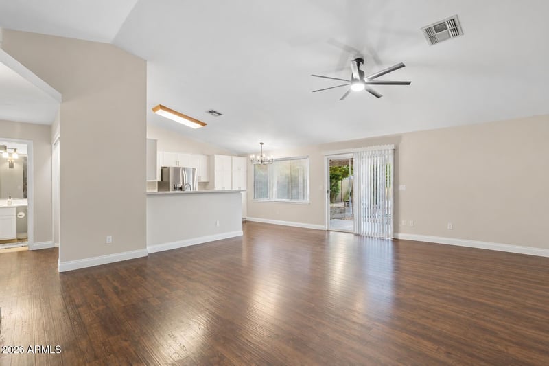 2082 E San Tan Ct, Gilbert, AZ 85296
