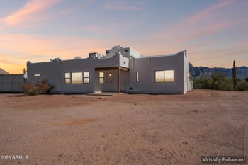 2082 Tepee St, Apache Junction, AZ 85119