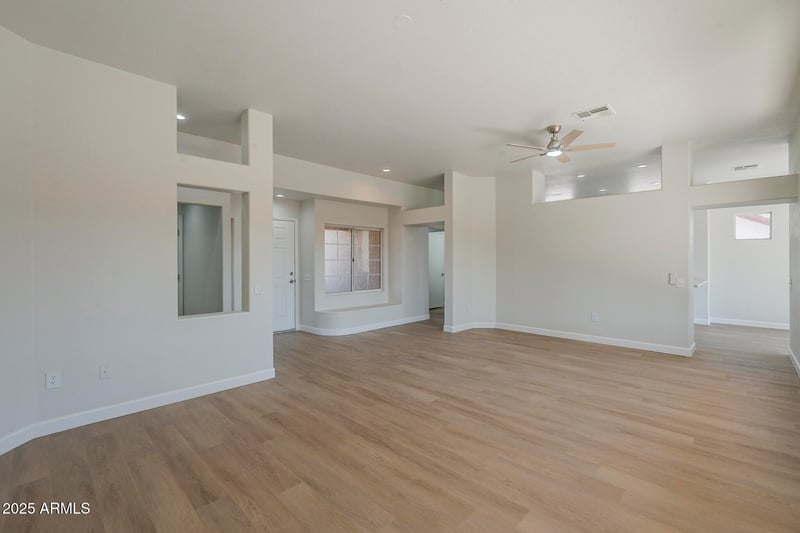 20821 152nd Dr, Sun City West, AZ 85375