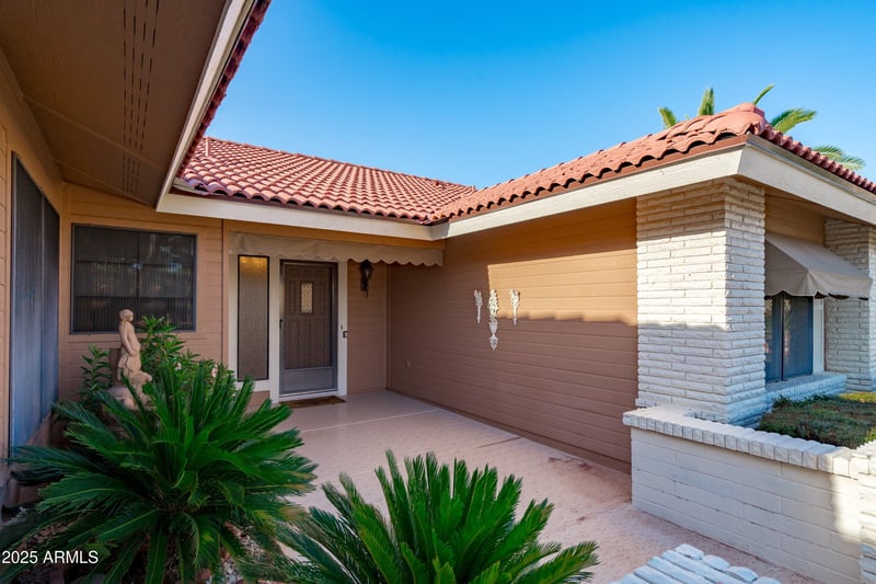20826 Desert Gln Dr, Sun City West, AZ 85375
