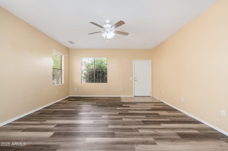 20828 Shadow Mountain Dr, Surprise, AZ 85374