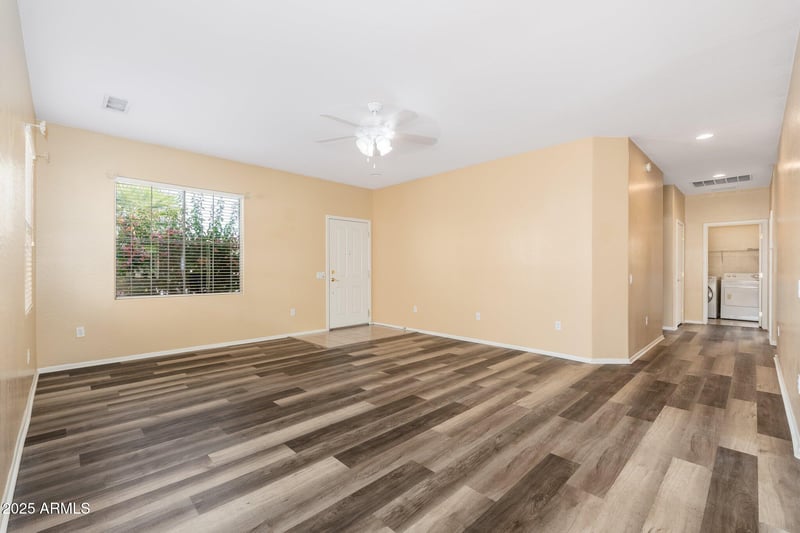 20828 Shadow Mountain Dr, Surprise, AZ 85374