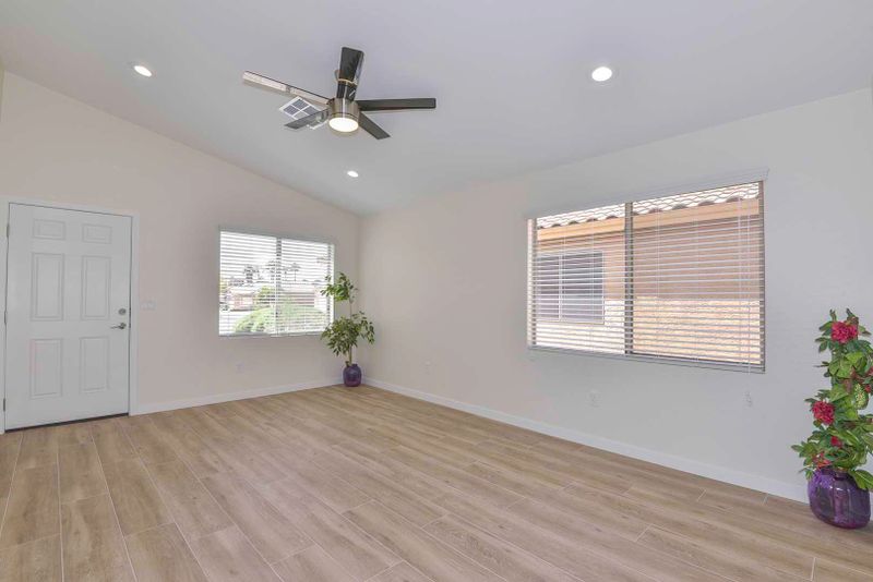 20837 N 8th St, Phoenix, AZ 85024