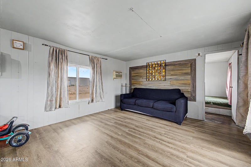20843 W Tip Top Mine Rd, Wittmann, AZ 85361