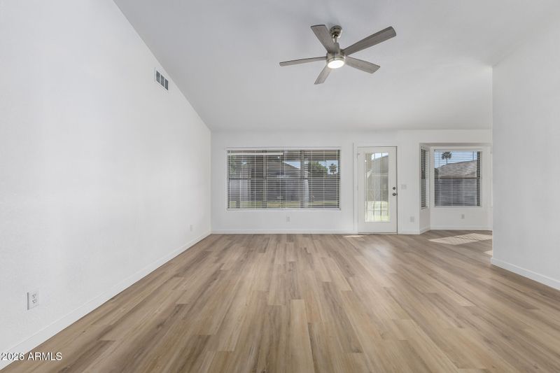 2085 E Smoke Tree Rd, Gilbert, AZ 85296