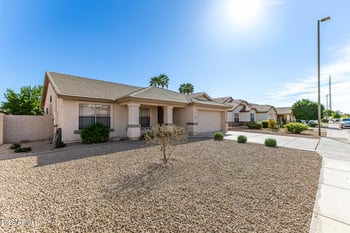 2085 Smoke Tree Rd, Gilbert, AZ 85296