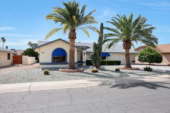 20853 Gable Hill Dr, Sun City West, AZ 85375