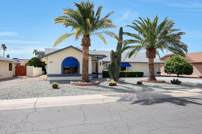20853 Gable Hill Dr, Sun City West, AZ 85375