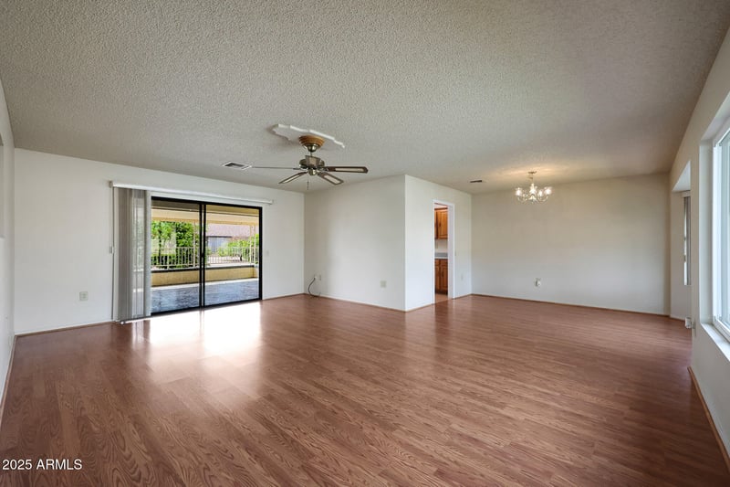 20853 Gable Hill Dr, Sun City West, AZ 85375