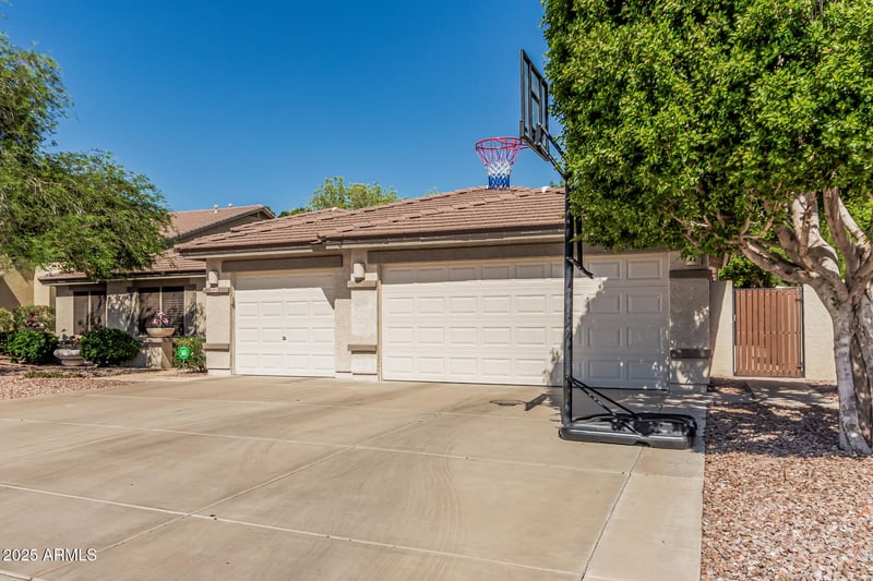 20855 88th Ln, Peoria, AZ 85382