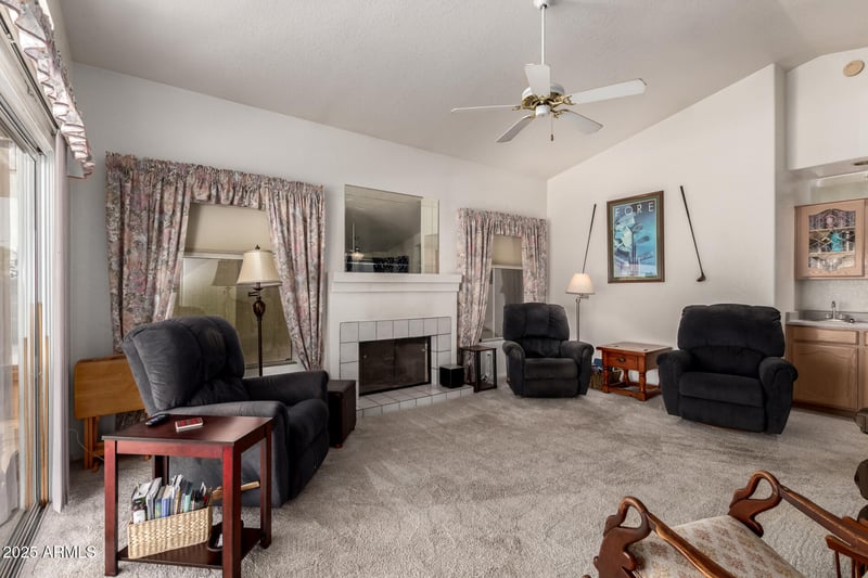 20857 107th Dr, Peoria, AZ 85373