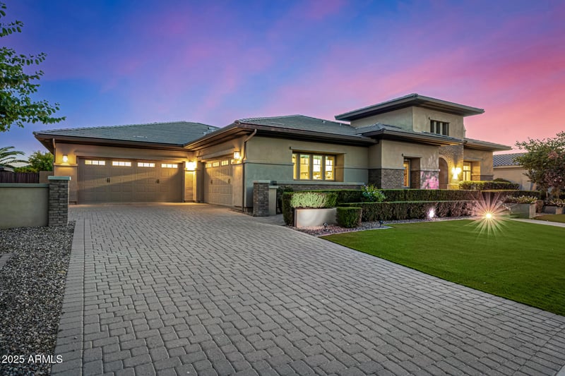 2087 Aris Dr, Gilbert, AZ 85298