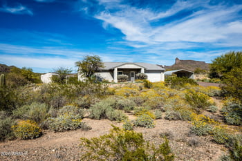 20880 Tara Springs Rd, Black Canyon City, AZ 85324