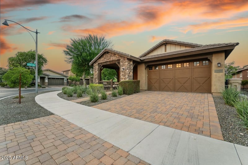 20884 Minnezona Ave, Buckeye, AZ 85396