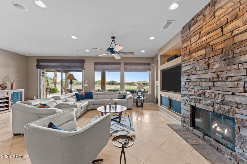 20887 Grand Staircase Dr, Surprise, AZ 85387