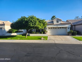 2089 E Huron Ct, Gilbert, AZ 85234
