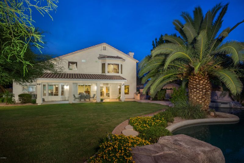 2089 E Victor Rd, Gilbert, AZ 85296
