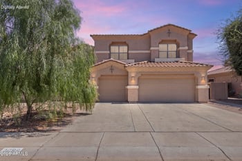 2089 Sailors Way, Gilbert, AZ 85295