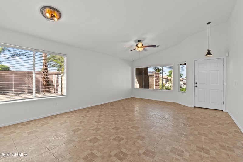 20891 84th Dr, Peoria, AZ 85382