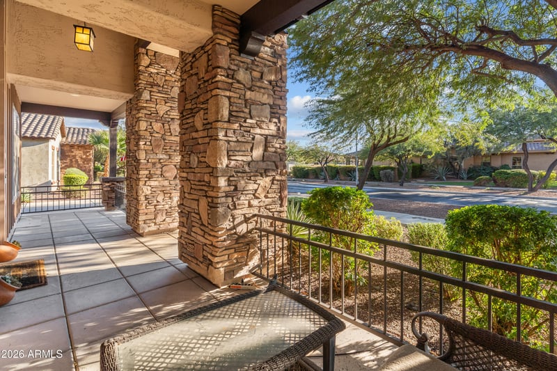 20894 W Lost Creek Dr E, Buckeye, AZ 85396