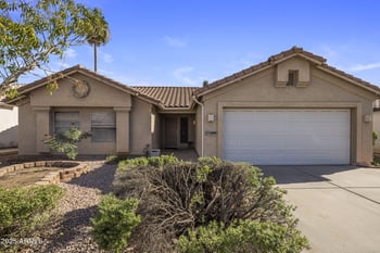 209 Behrend Dr, Phoenix, AZ 85027