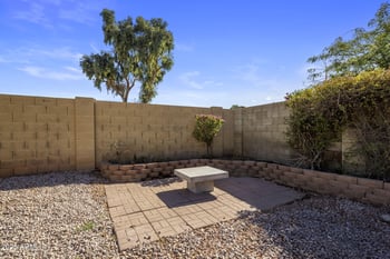 209 Behrend Dr, Phoenix, AZ 85027