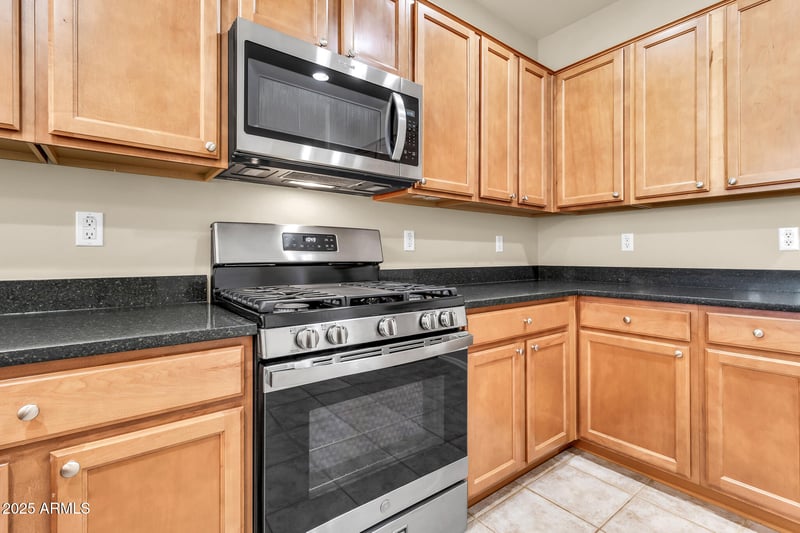 209 Diamond Trl, San Tan Valley, AZ 85143