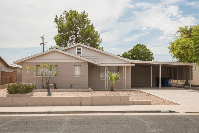 209 E Garnet Ave, Mesa, AZ 85210