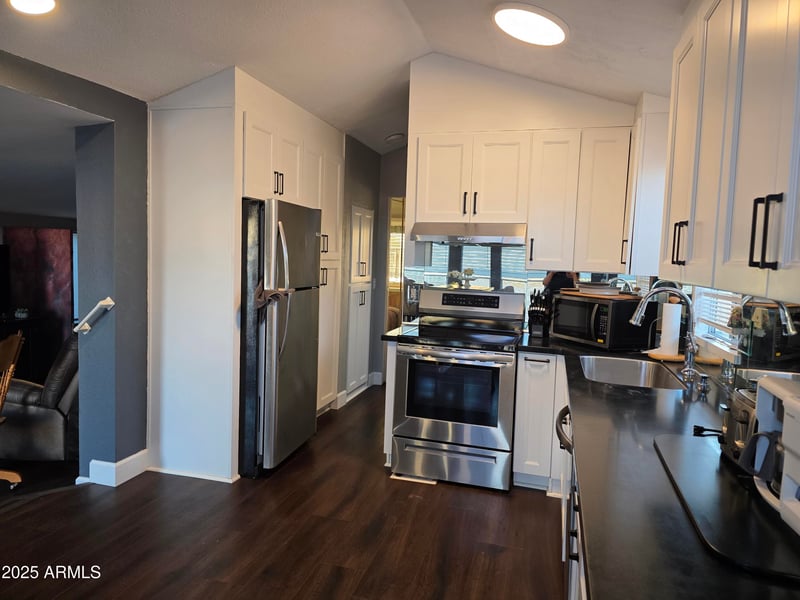 2090 Cherokee Ave, Apache Junction, AZ 85119
