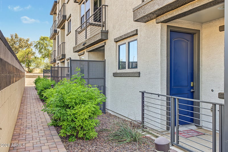 2090 S Dorsey Ln #1048, Tempe, AZ 85282